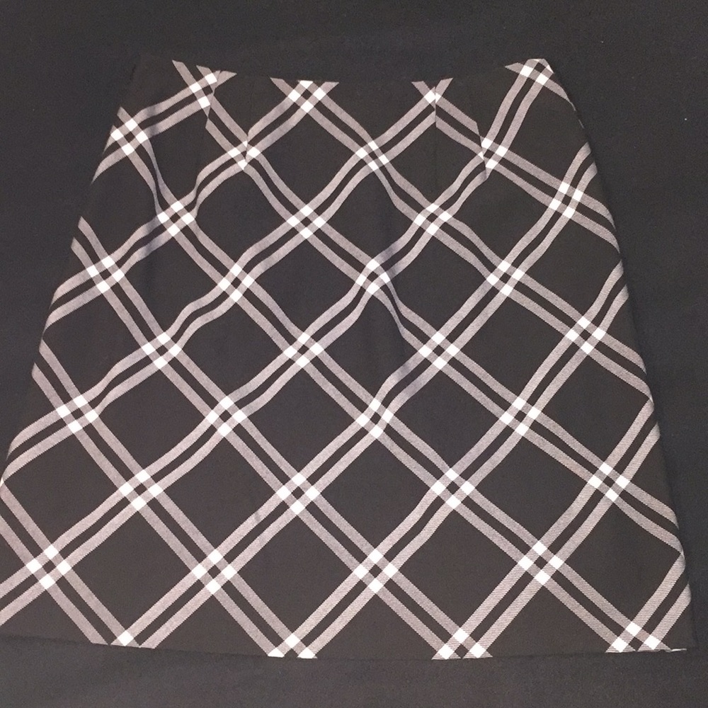 Ann Taylor mini skirt